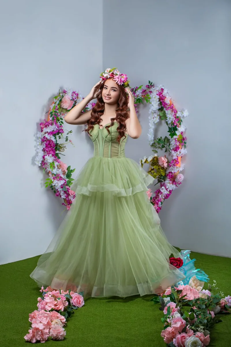 Quinceañera vestido verde flores